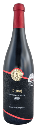 Dunaj, Bal & La Winery